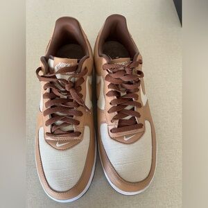 Nike Air Force 1 Acorn. Mens size 11.5.